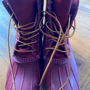 Classic LL Bean Boots LIMITED EDITION RED